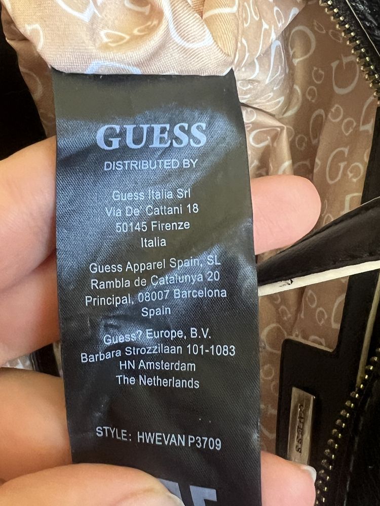 Фірмова стильна сумка Guess