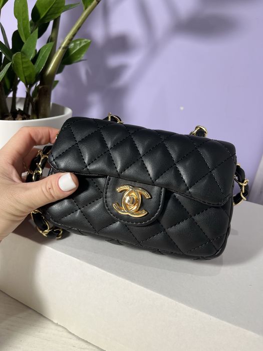 Маленька сумочка Chanel
