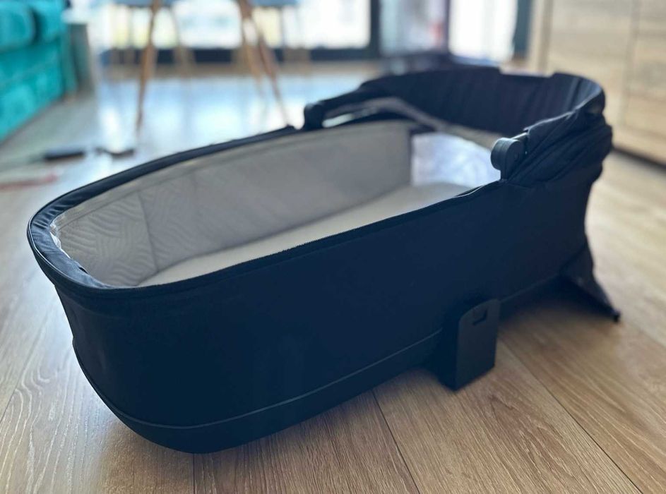 Na sprzedaż: Gondola Venicci Claro – czarna