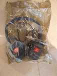 Phones, Fones, Auriculares, Auscultadores Emirates