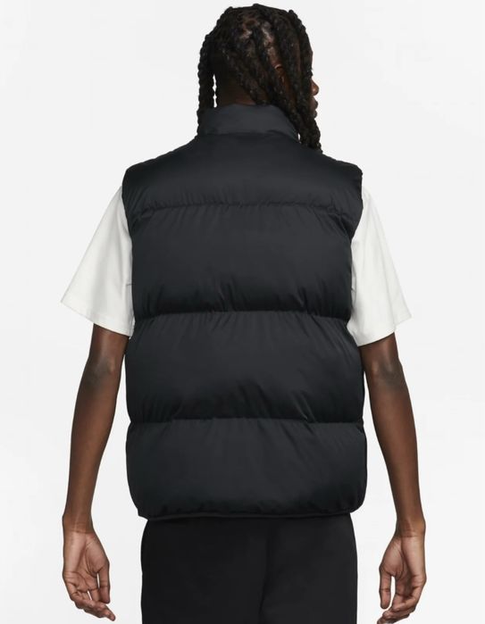 Жилетка чоловіча Nike Sportswear Club Primaloft® Black FB7373-010