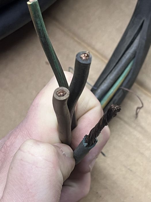 Кабель силовий 4x10