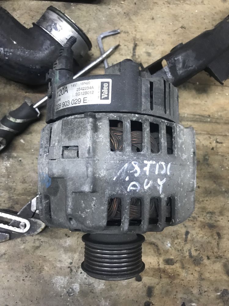 Alternator/ VW / Sharan /Alechambra /1.9 tdi / AUY