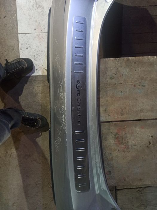 Накладка на бампер Ниссан лиф 2019