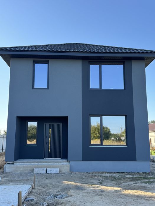 Будинок два поверхи 134 м² Нові Петрівці