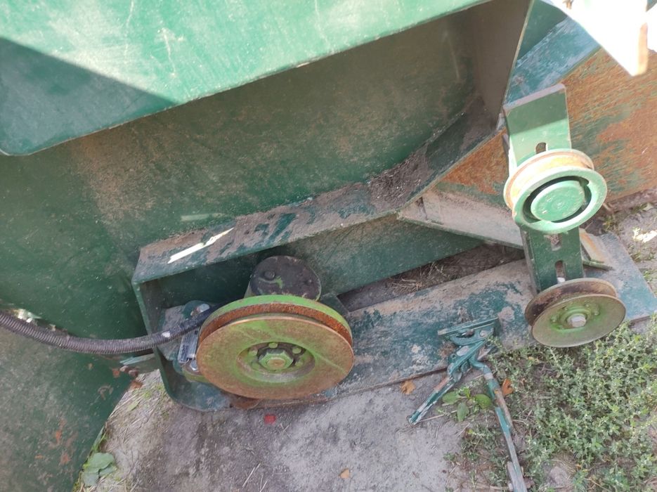 Stół do rzepaku John Deere 4,2m, 4,8 816 Massey Ferguson Fendt Laverda