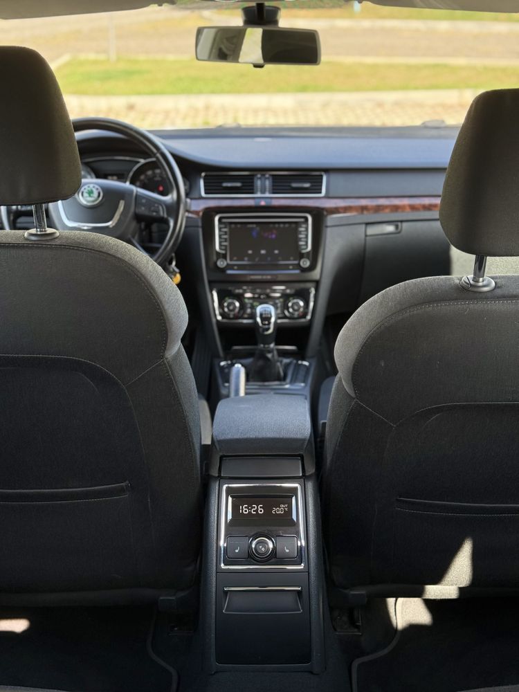 Skoda Superb II