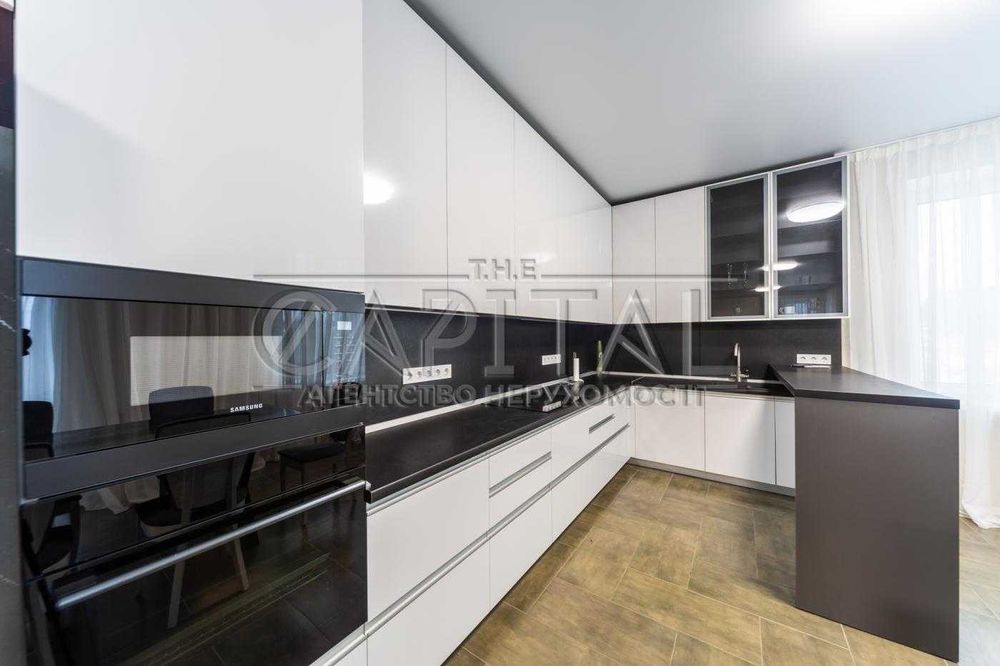 ОРЕНДА сучасного будинку у Великих Дмитровичах, 5 спалень, генератор