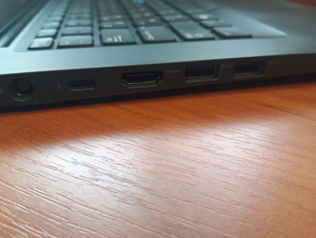 Dell Latitude 7490