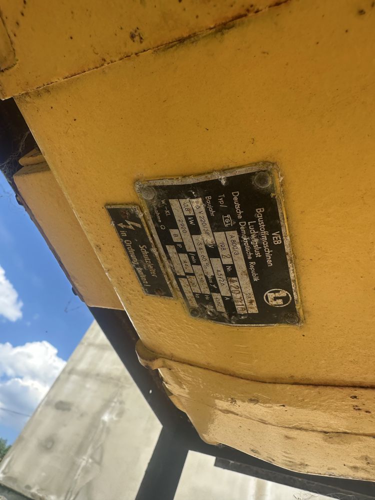 Stól wibracyjny silnik 0,8 kw 3 fazy