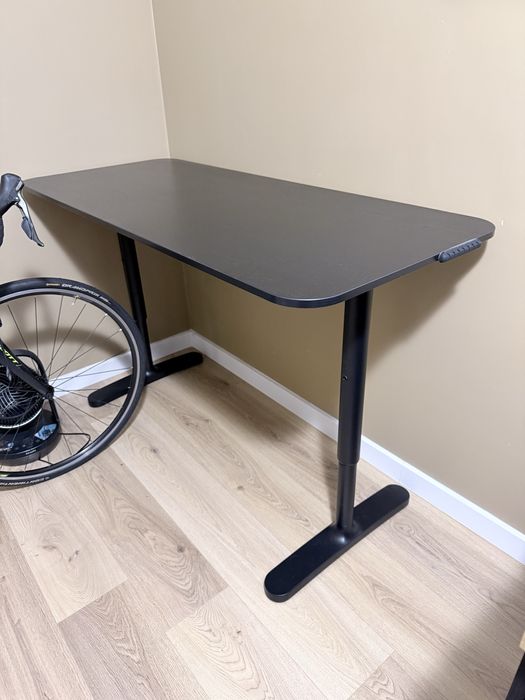 Biurko BEKANT Ikea 140x60cm JAK NOWE