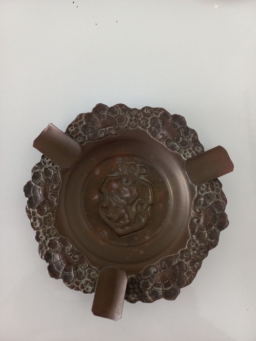 Conjunto  de cinzeiros antigos