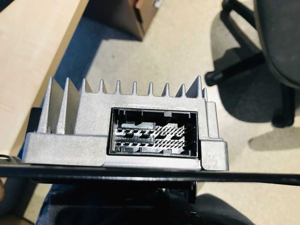 Wzmacniacz audio amp hifi hlc BMW