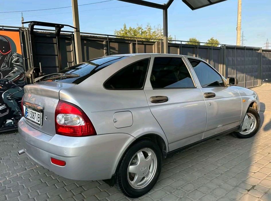 Продам ваз 217230