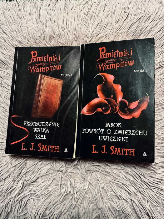 Książki Pamiętniki Wampirów - L J Smith - księga 1 i 2