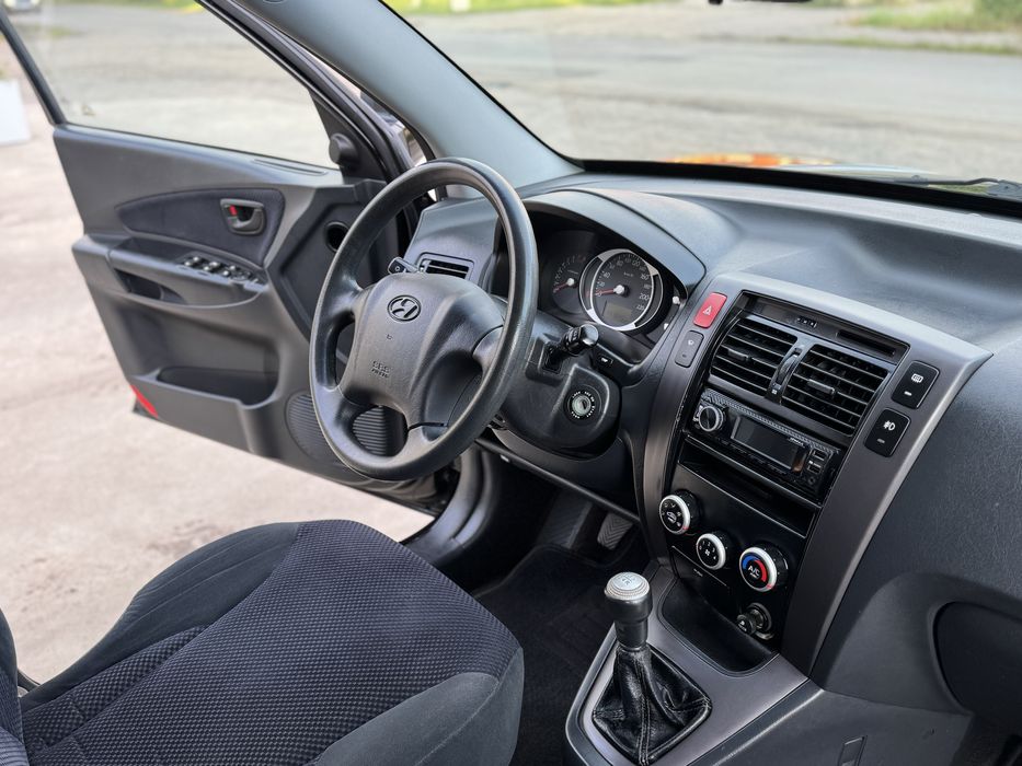 Свіжопригнаний Hyundai Tucson 4x4