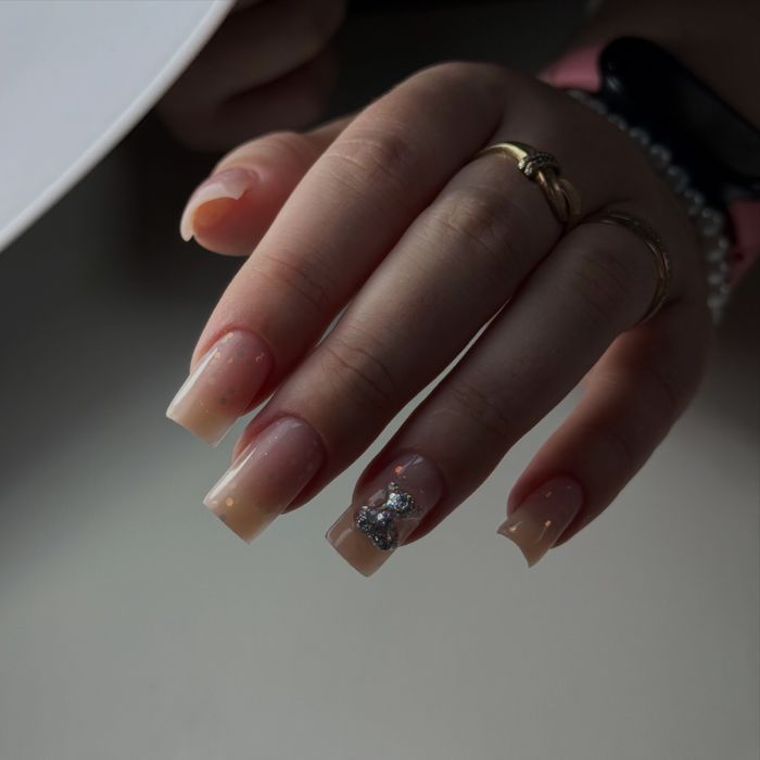 Манікюр педикюр центр рівне