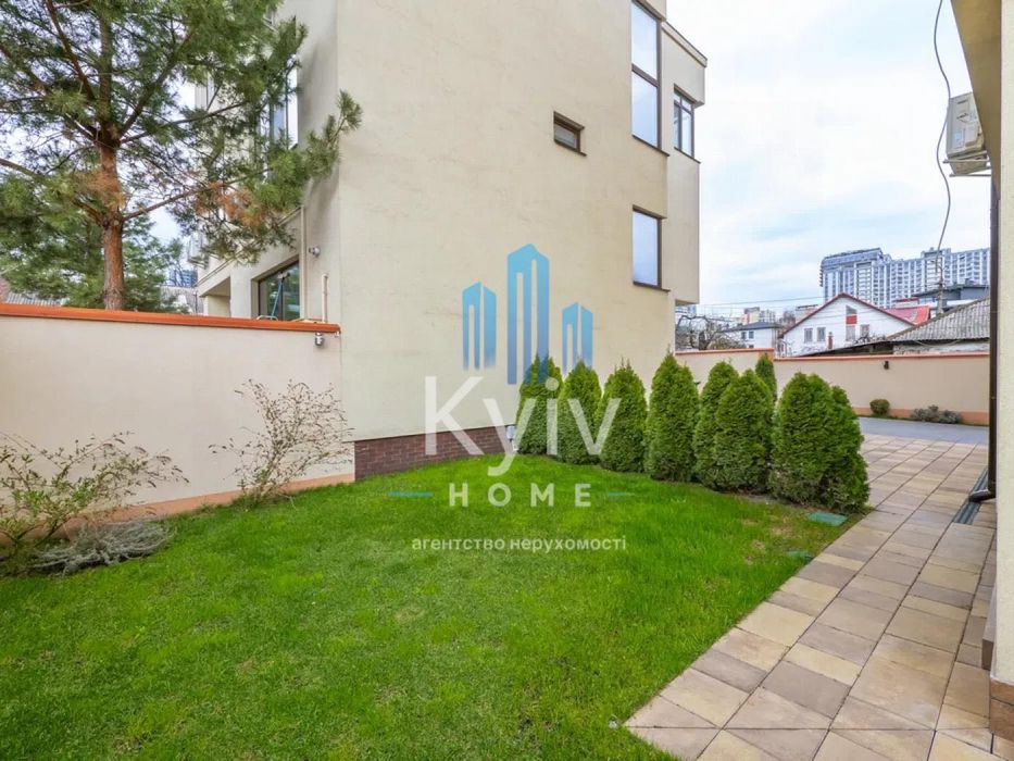 Продажа дома Печерск, центр, ул. Товарная, Киев