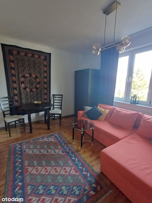 Klimatyczne mieszkanie 30 m² w kameralnej kamienicy