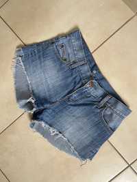 Levi’s szorty jeansowe z przeszyciami W26 S