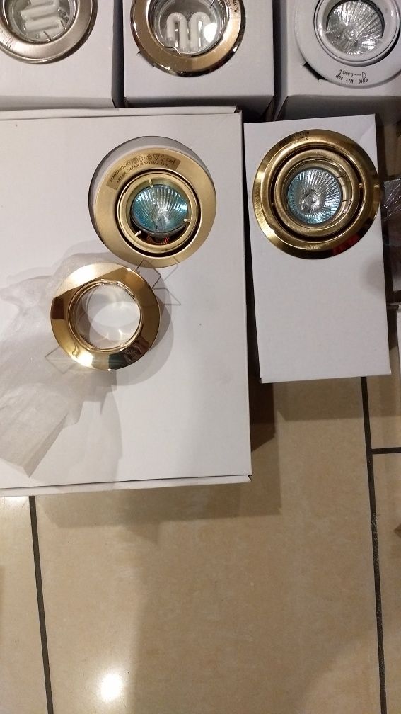 Oświetlenie do kuchni i łazienki biura