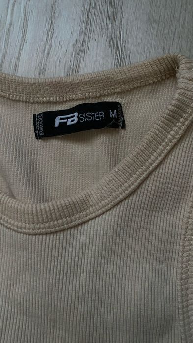 Базова коротка сукня-майка в рубчик