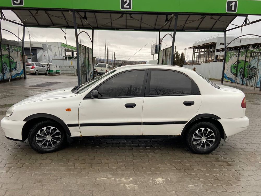 Продам авто ДЕО СЕНС 1.3