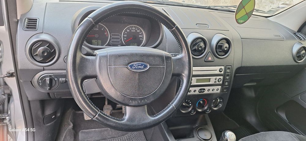 Ford Fusion 1.4 TDCi Diesel 68 cv / 50 kW 2005