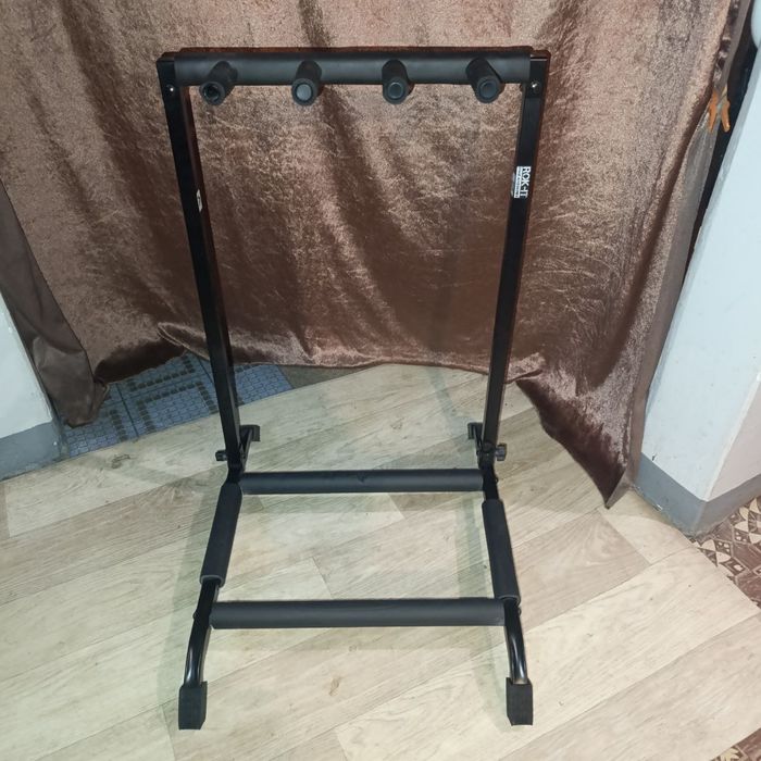 Стойка (Cтенд) для 3-х гитар Gator