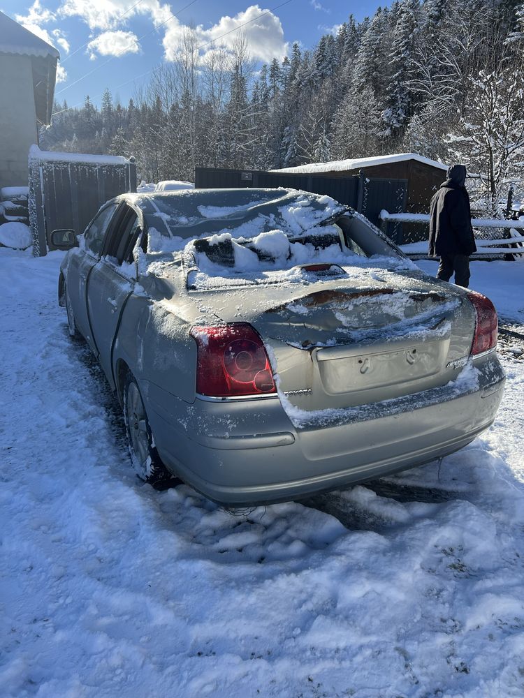 Кузов Українські документи Toyota Avensis T25 2.0Td D4D розборка