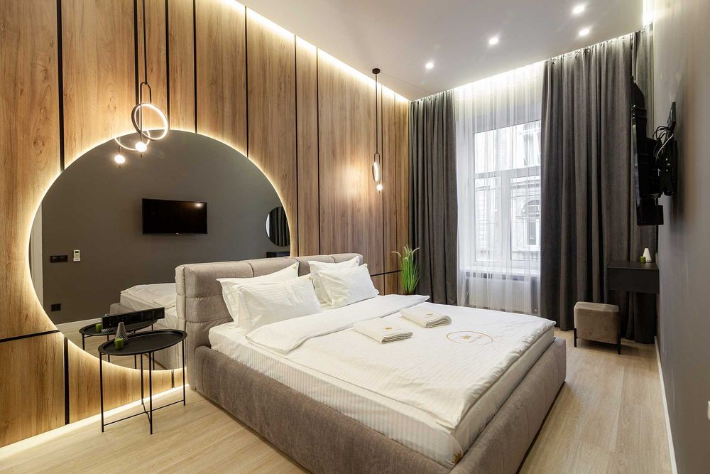 Люкс апартаменти по вул.Волошина 2 на 6 осіб