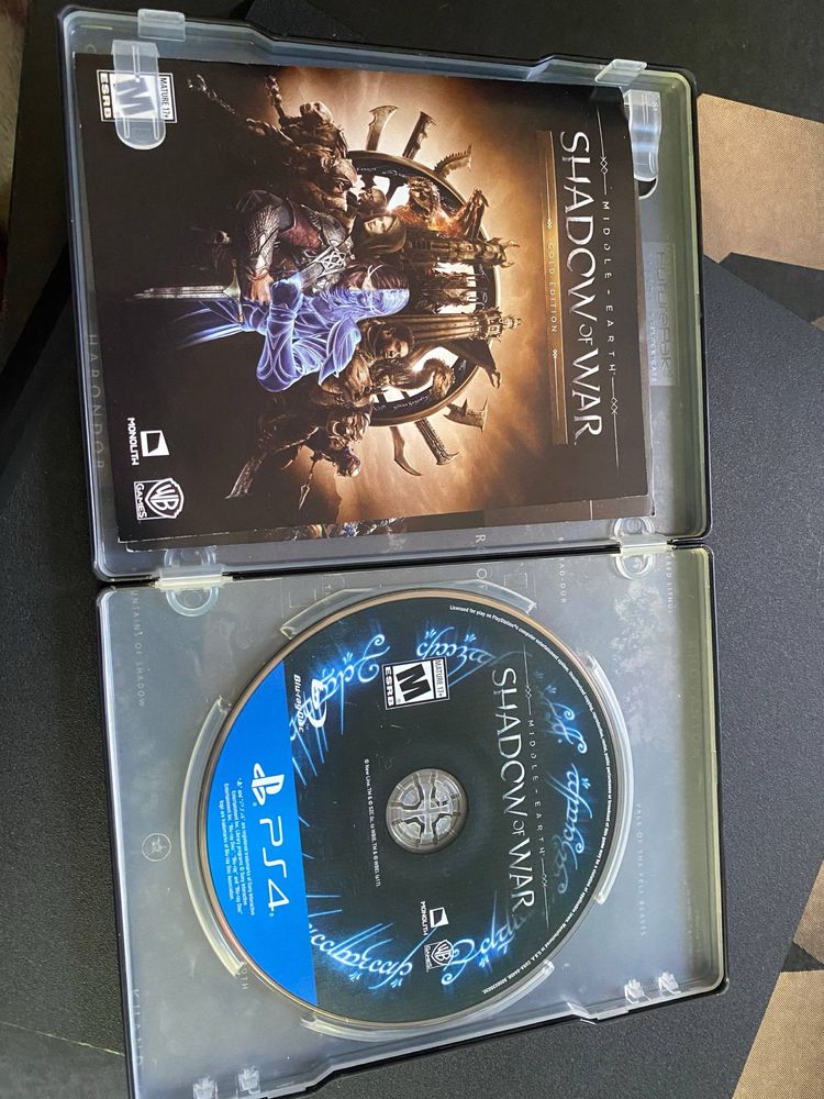 Ps4 Slim 1TB +игра