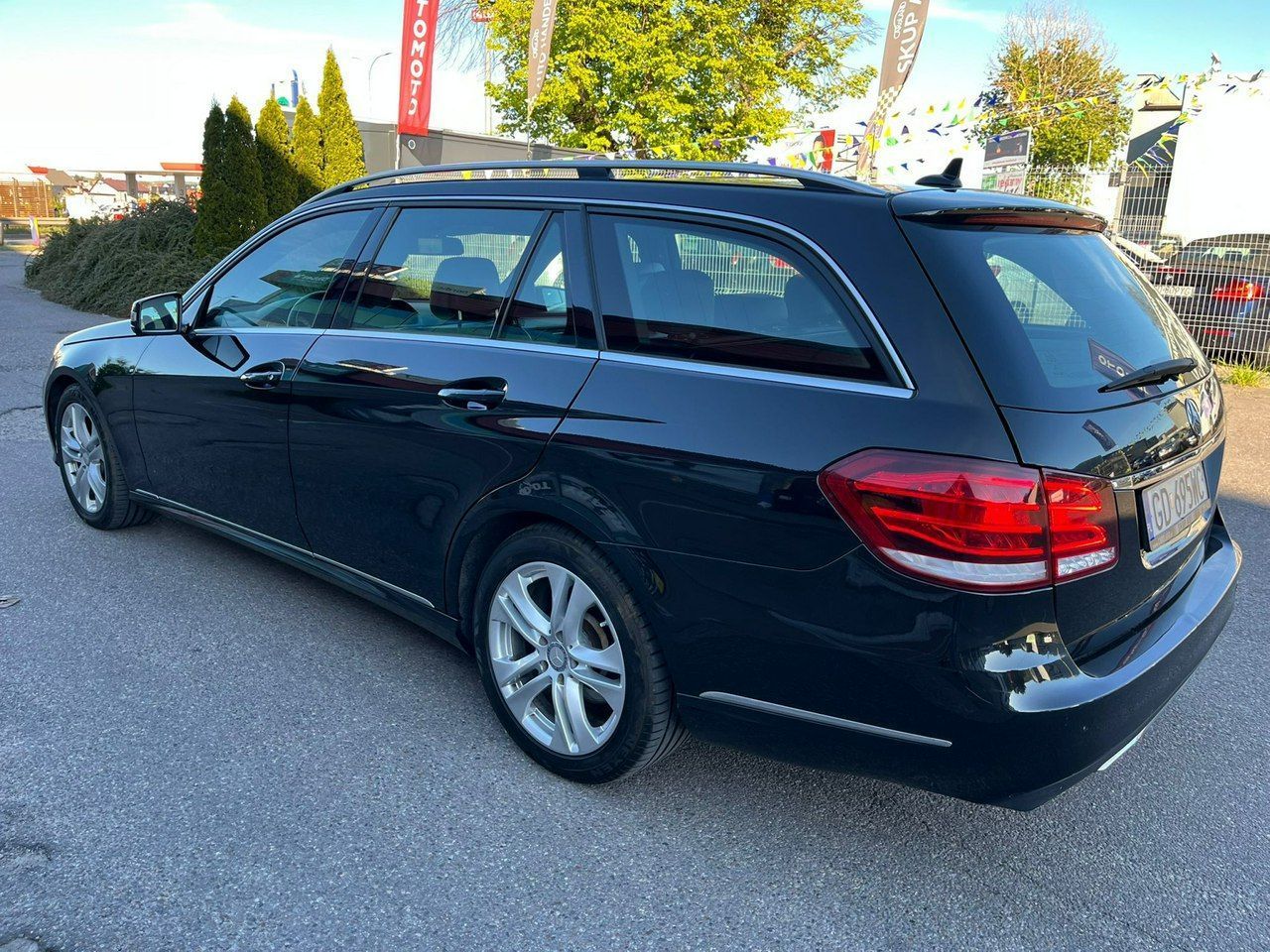 Mercedes-Benz Klasa E Mercedes-Benz Klasa E 2,2 D 170KM Automat Kombi Skóry LED el. klapa 2k