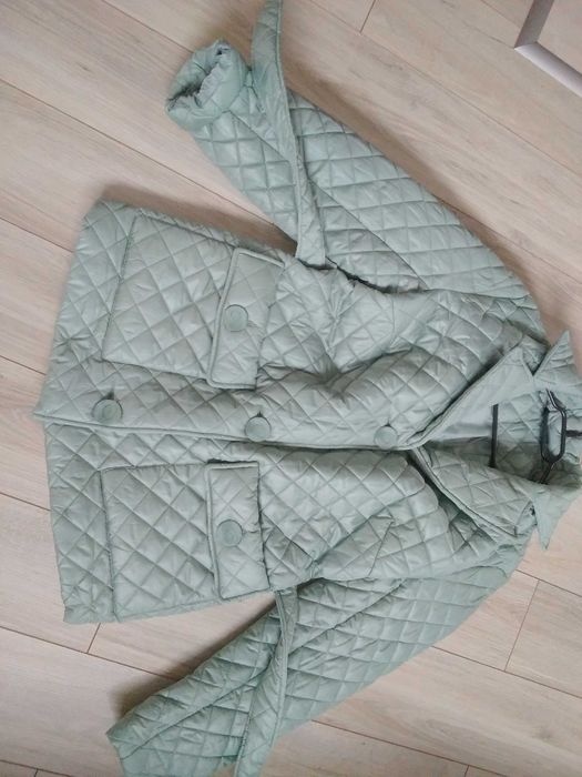 Kurtka damska pikowana pistacjowa