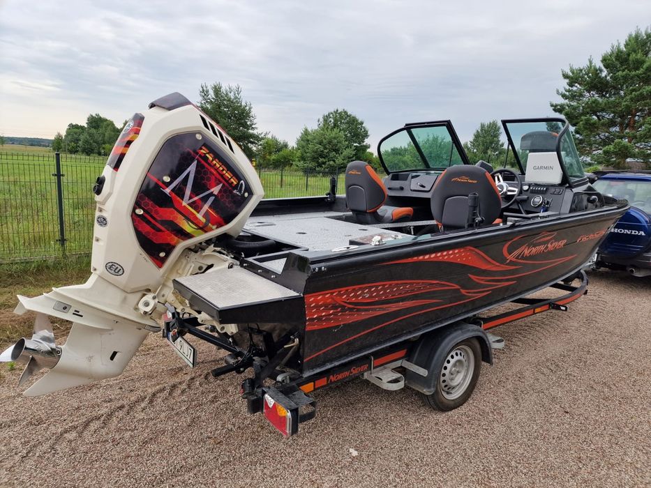 Łódź wędkarska NorthSilver 525 Fish Evinrude 115