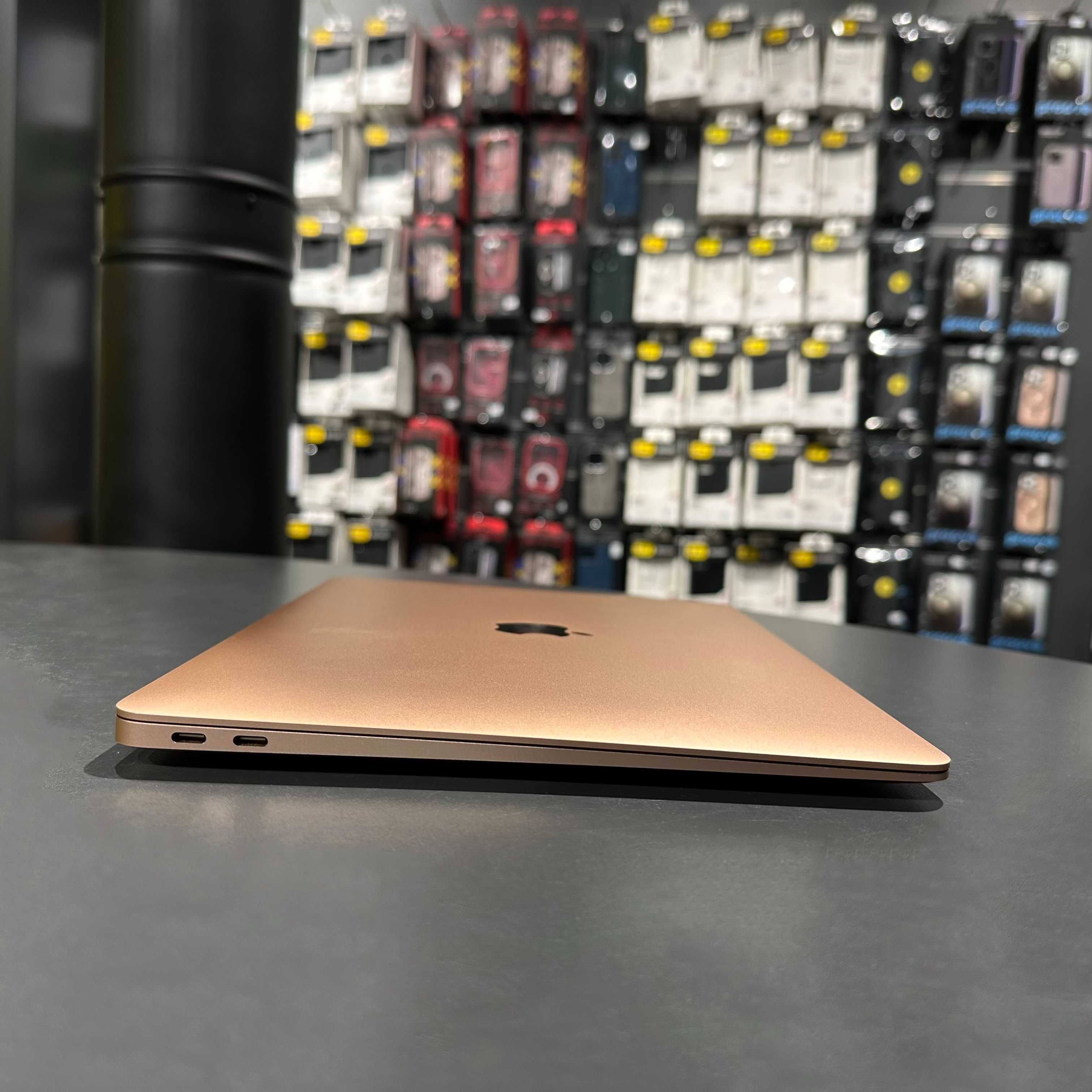 MacBook Air 13" 2020 M1 8GB RAM 256GB SSD РОЗПРОДАЖ!