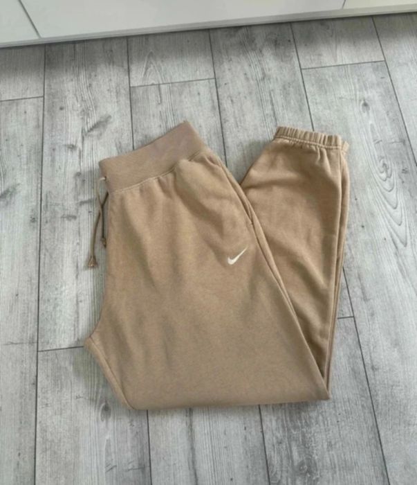 Spodnie nike oversize M