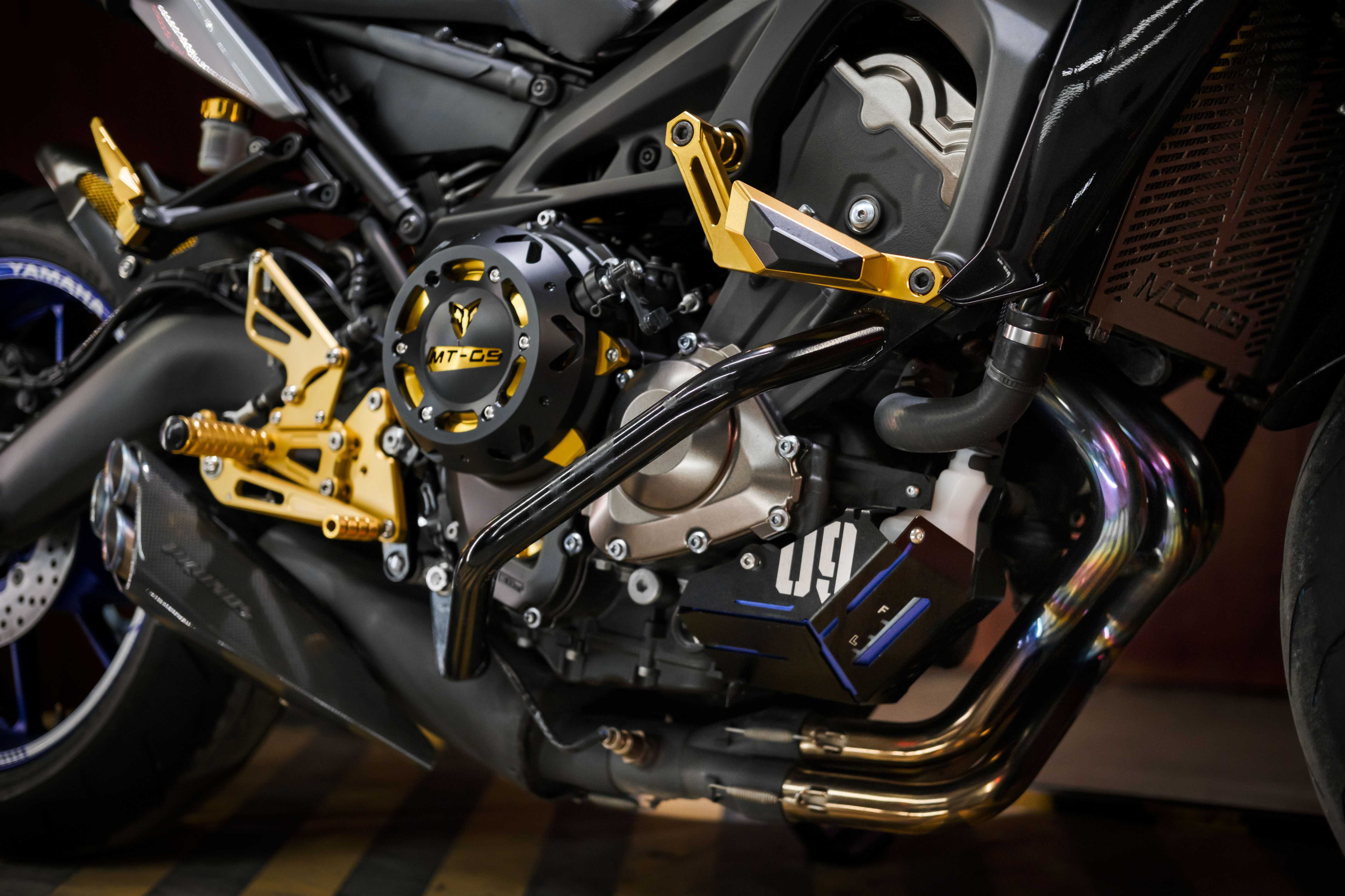 Yamaha MT-09 SP ABS Traction LED Світло Стан Нового із Японії