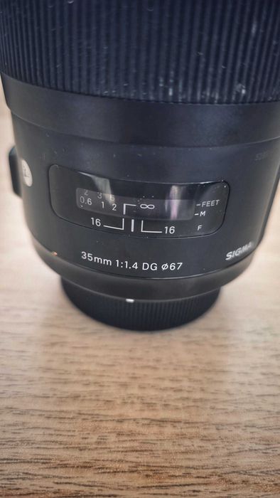 Sigma 35mm f/1.4 DG HSM Art (Nikon F)