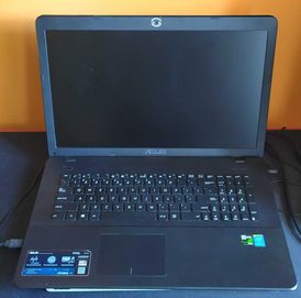 ASUS R752L i7-5500U 2.4 GHz, 8GB DDR3, GTX 950M, 240GB SSD, 17.3 FHD