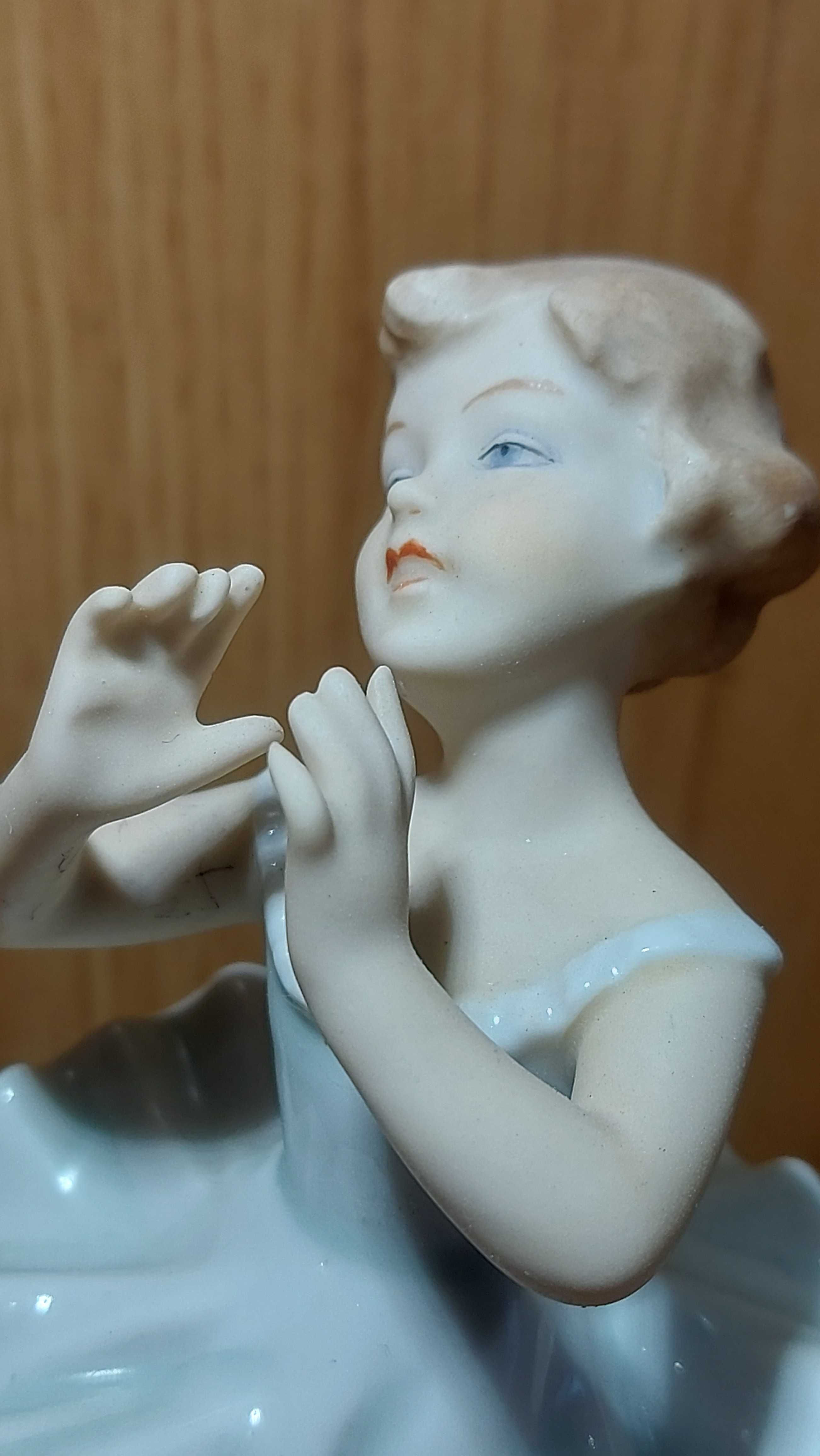 Антикварная фарфоровая статуэтка "Девочка балерина" Германия 1955 г.