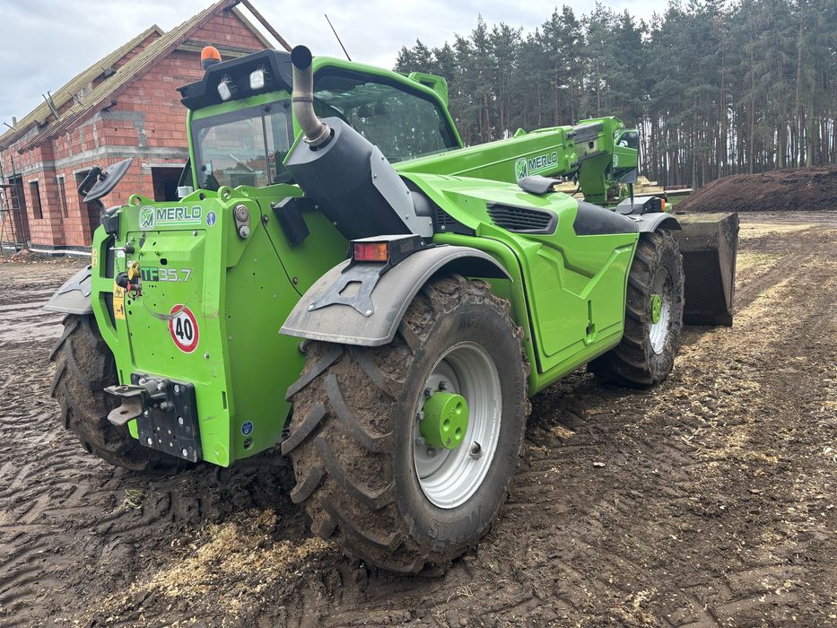 Merlo 35.7 ładowarka teleskopowa