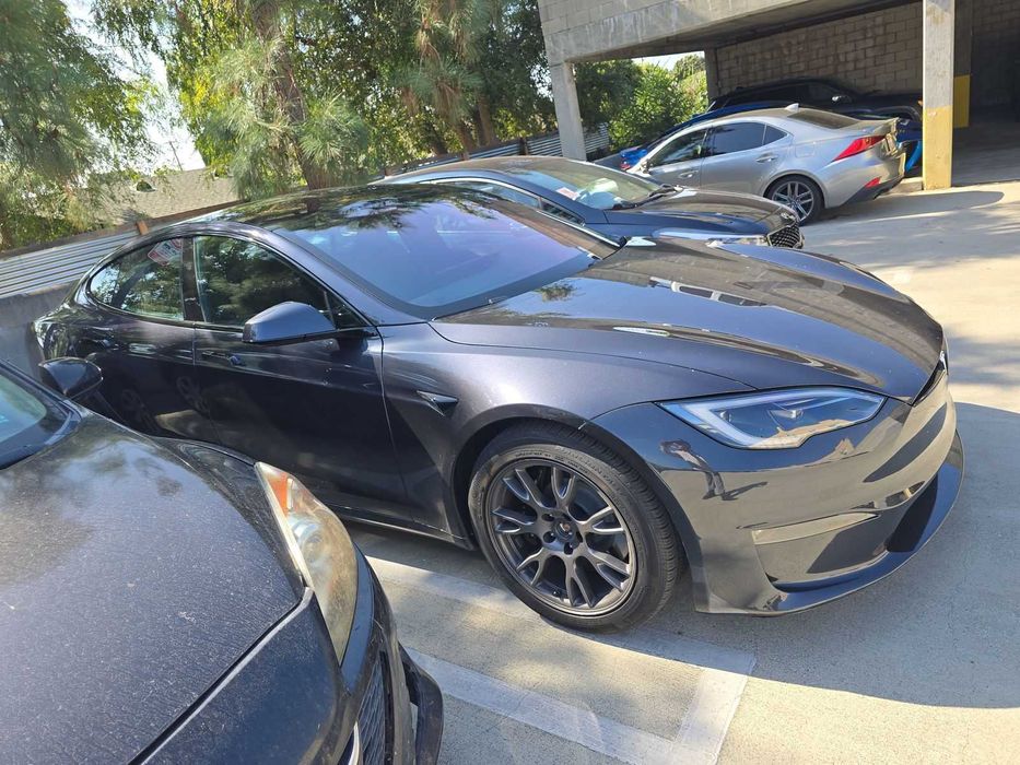 Tesla Model S Plaid 2023 // Тесла модел S плеид