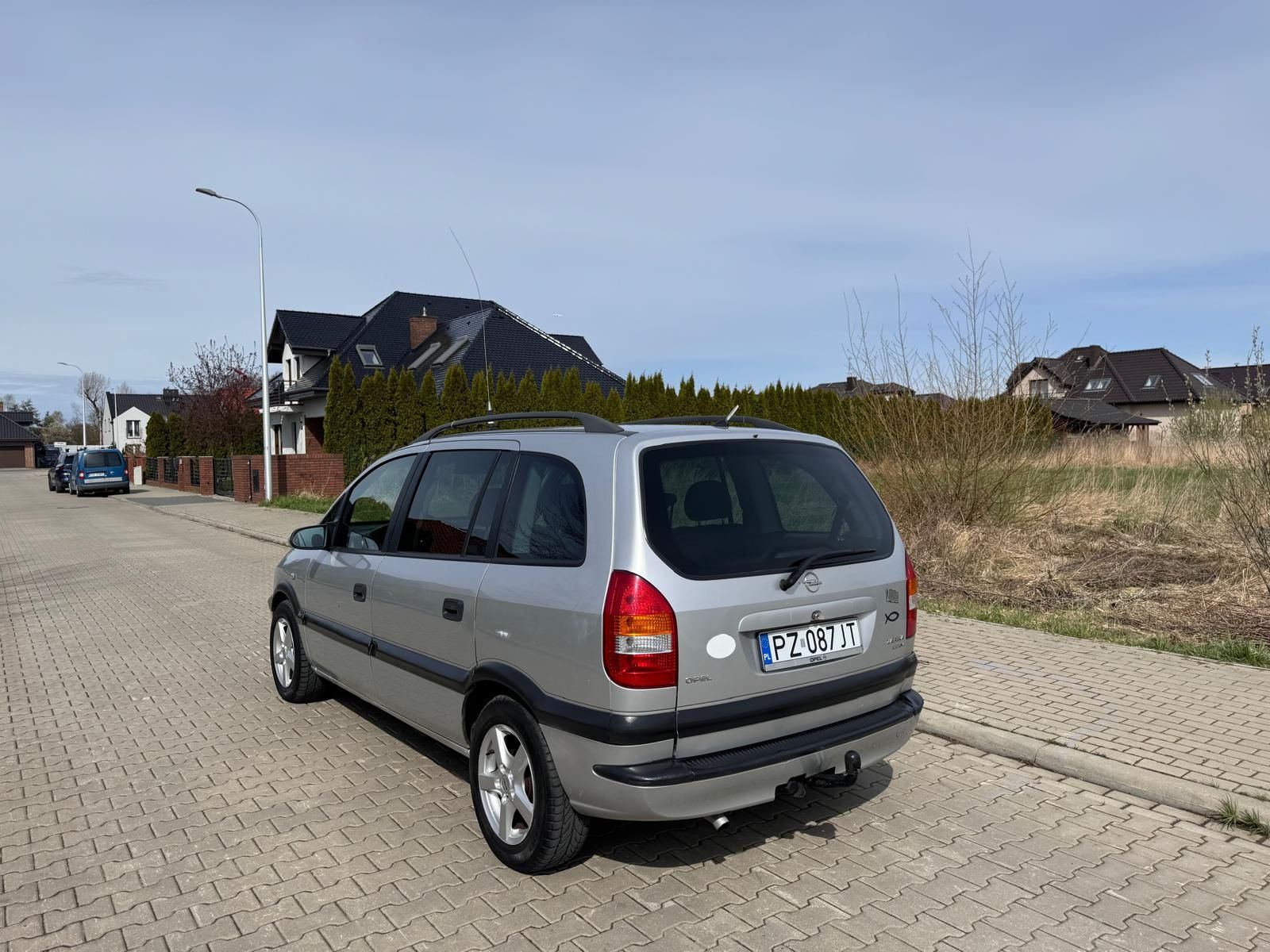 Opel Zafira 2.2 16v 147km Klima Alu 7 osób Pl
