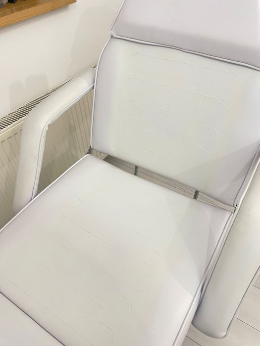 Łóżko kosmetyczne