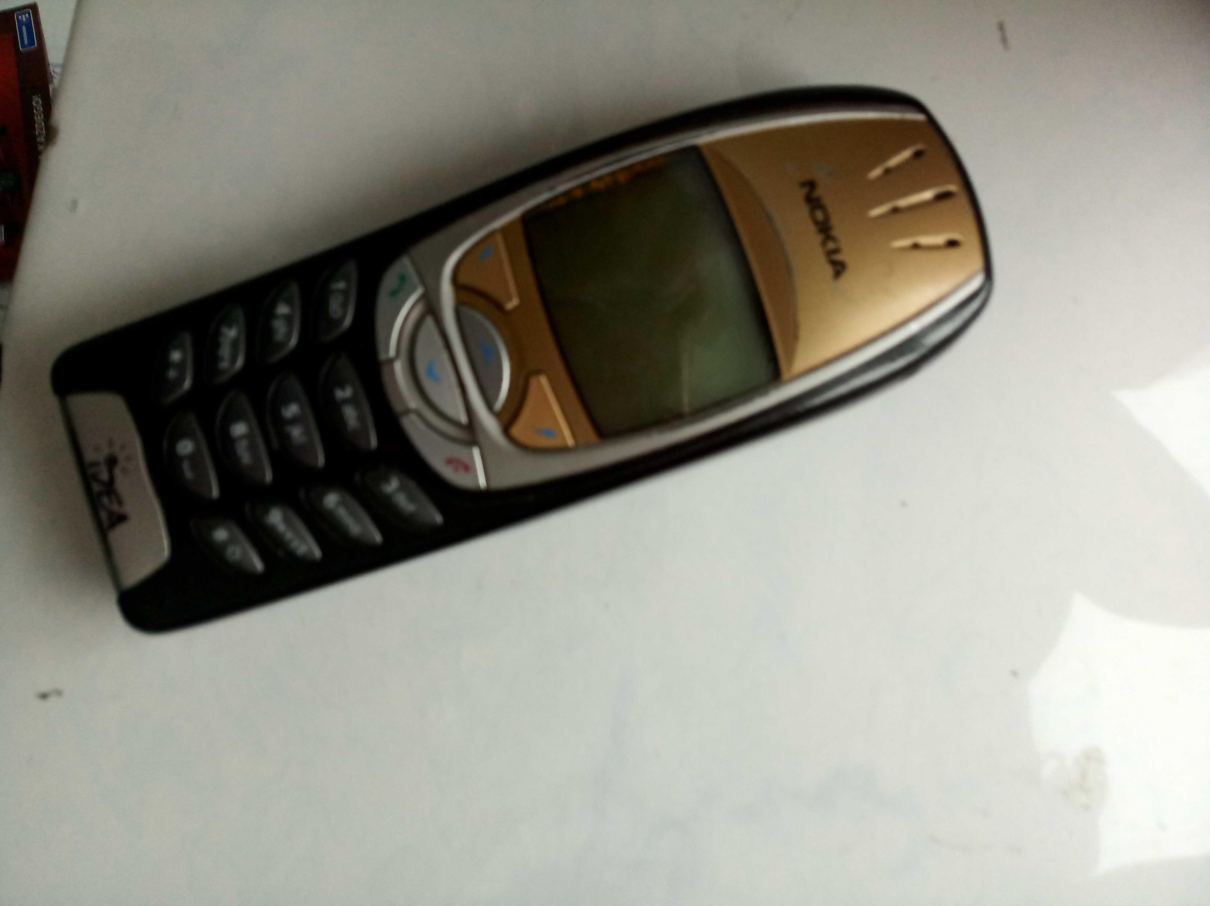 telefon złota Nokia biznes 6310i