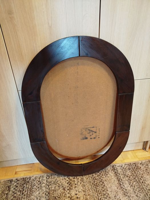 Drewniana rama od lustra