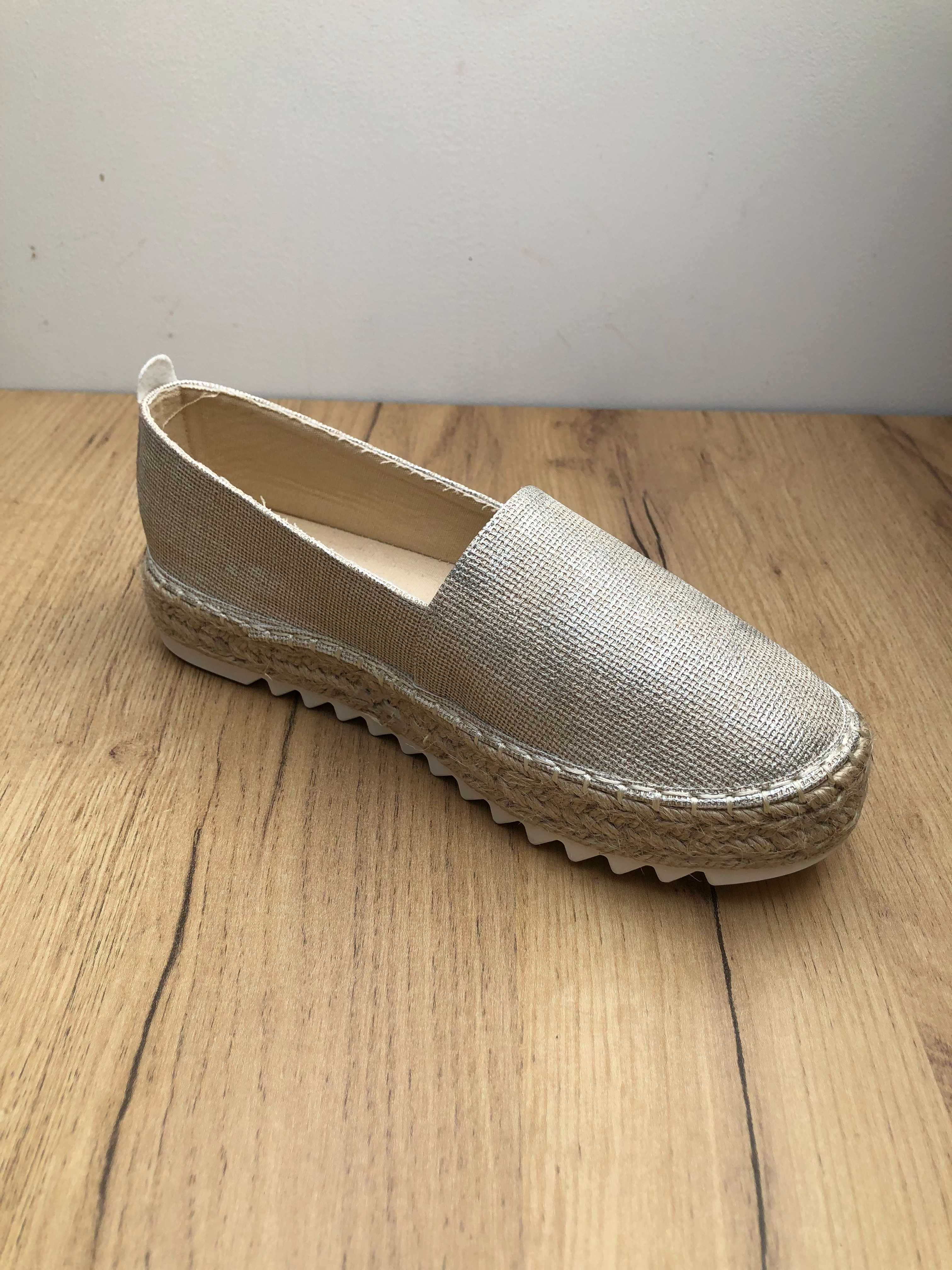 Beżowe Damskie Espadryle Bullboxer Rozmiar 39