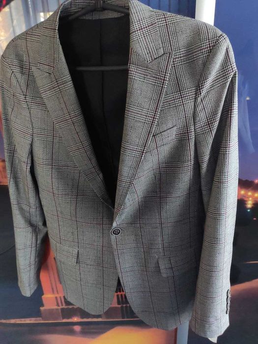 Костюм трійка, класичний костюм, костюм на випускний