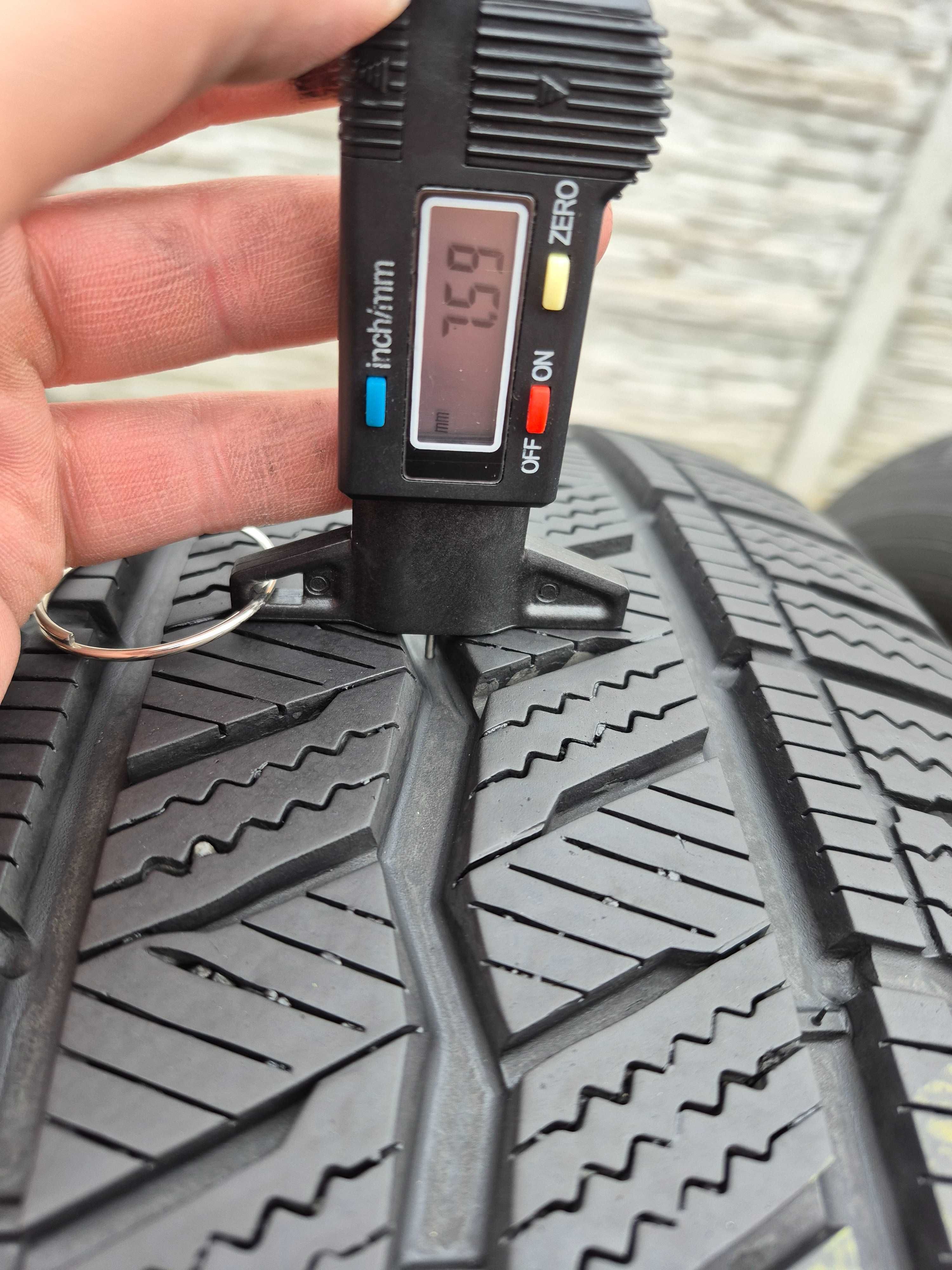 Opony Hankook Wintericept LV 225/55R17C zima 21r 2szt